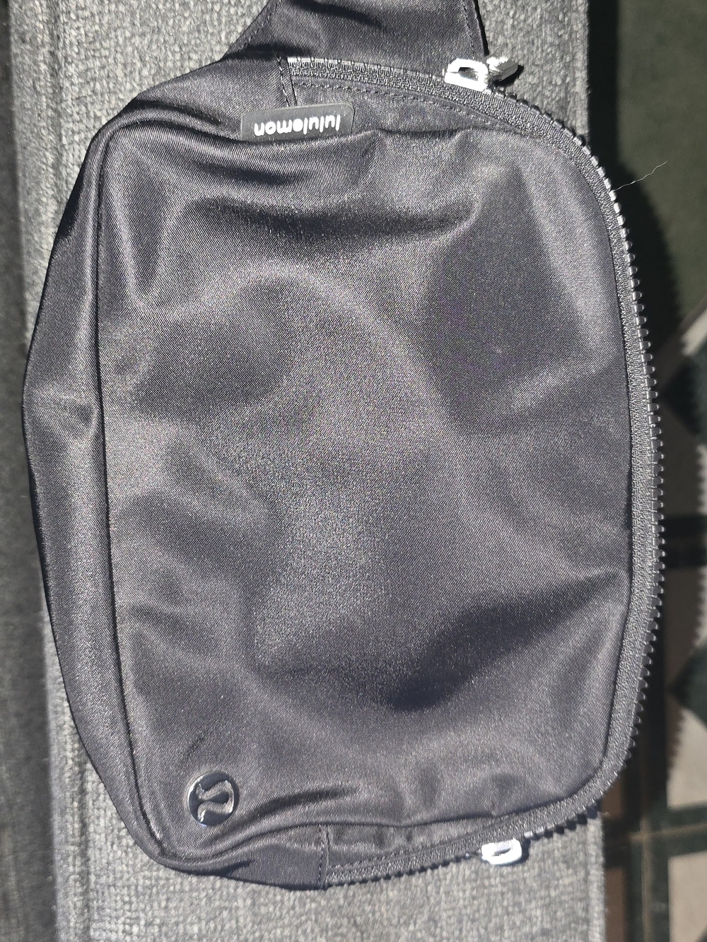 lululemon athletica Black Women’s Sling Belt Bag